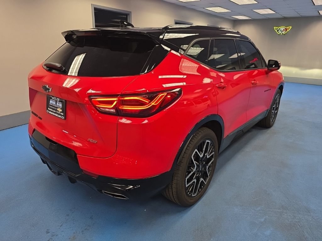 Certified 2023 Chevrolet Blazer RS w/ Enhanced Convenience Package AWD/4WD image 3