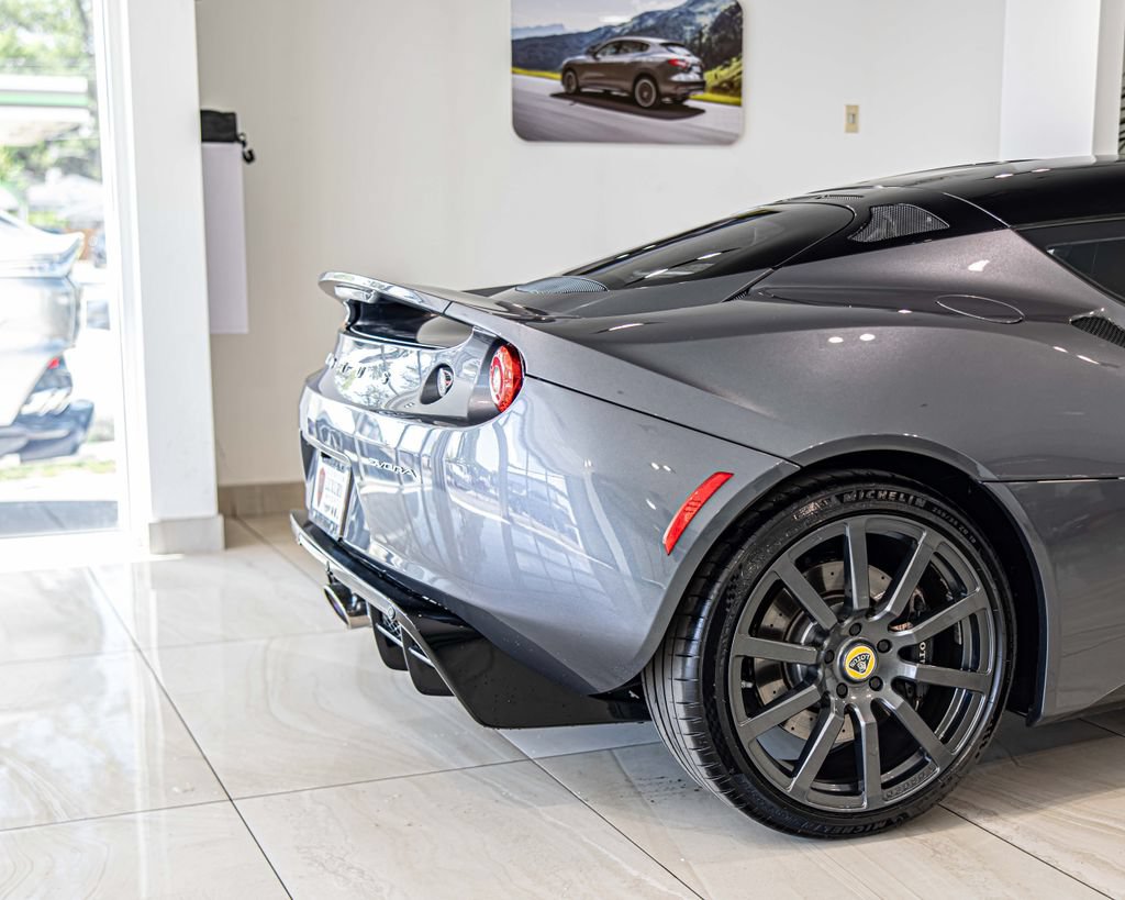 Used 2011 Lotus Evora 2+2 RWD image 12