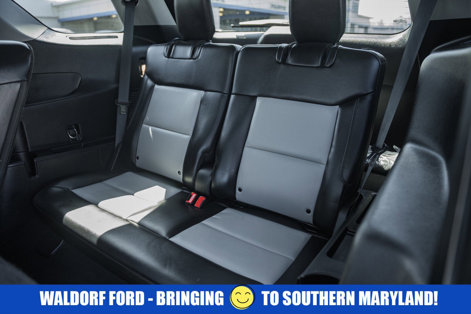 Used 2022 Ford Explorer XLT w/ Equipment Group 202A image 37
