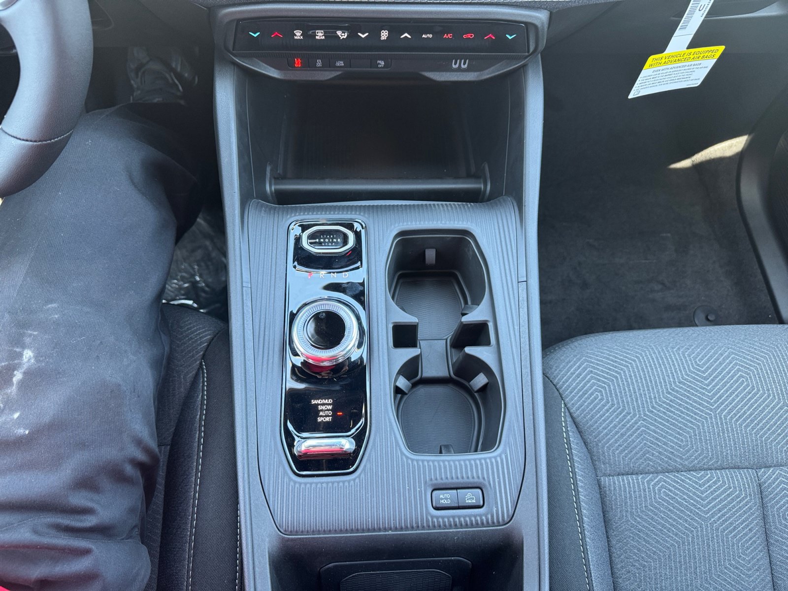 New 2026 Jeep Cherokee Laredo AWD/4WD image 31
