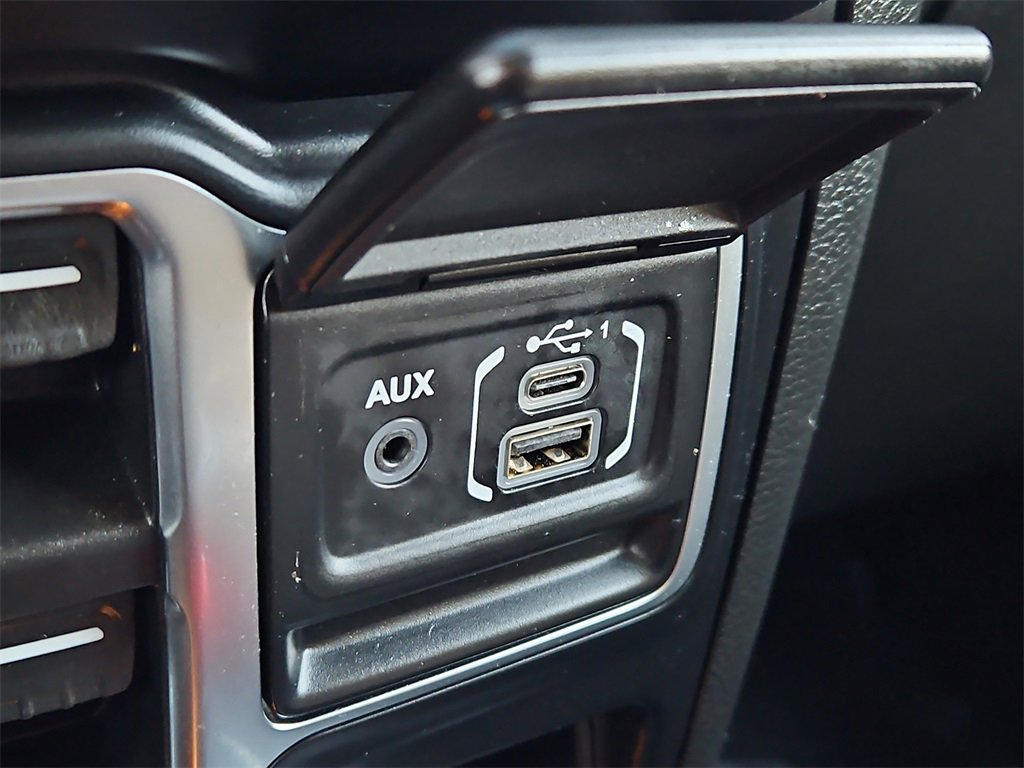 Used 2021 Jeep Wrangler Unlimited Sport image 18