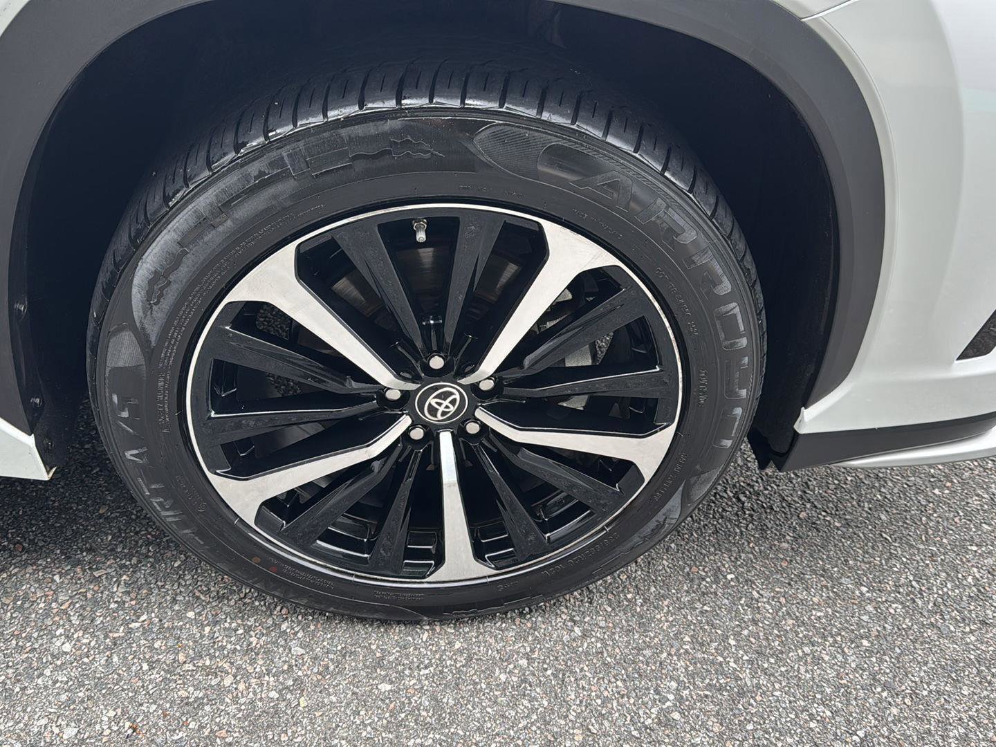 Used 2022 Toyota Highlander XSE image 35