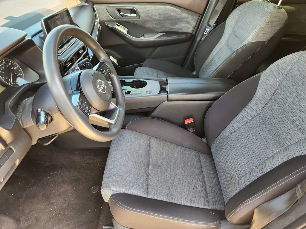 Used 2023 Nissan Rogue SV FWD image 13