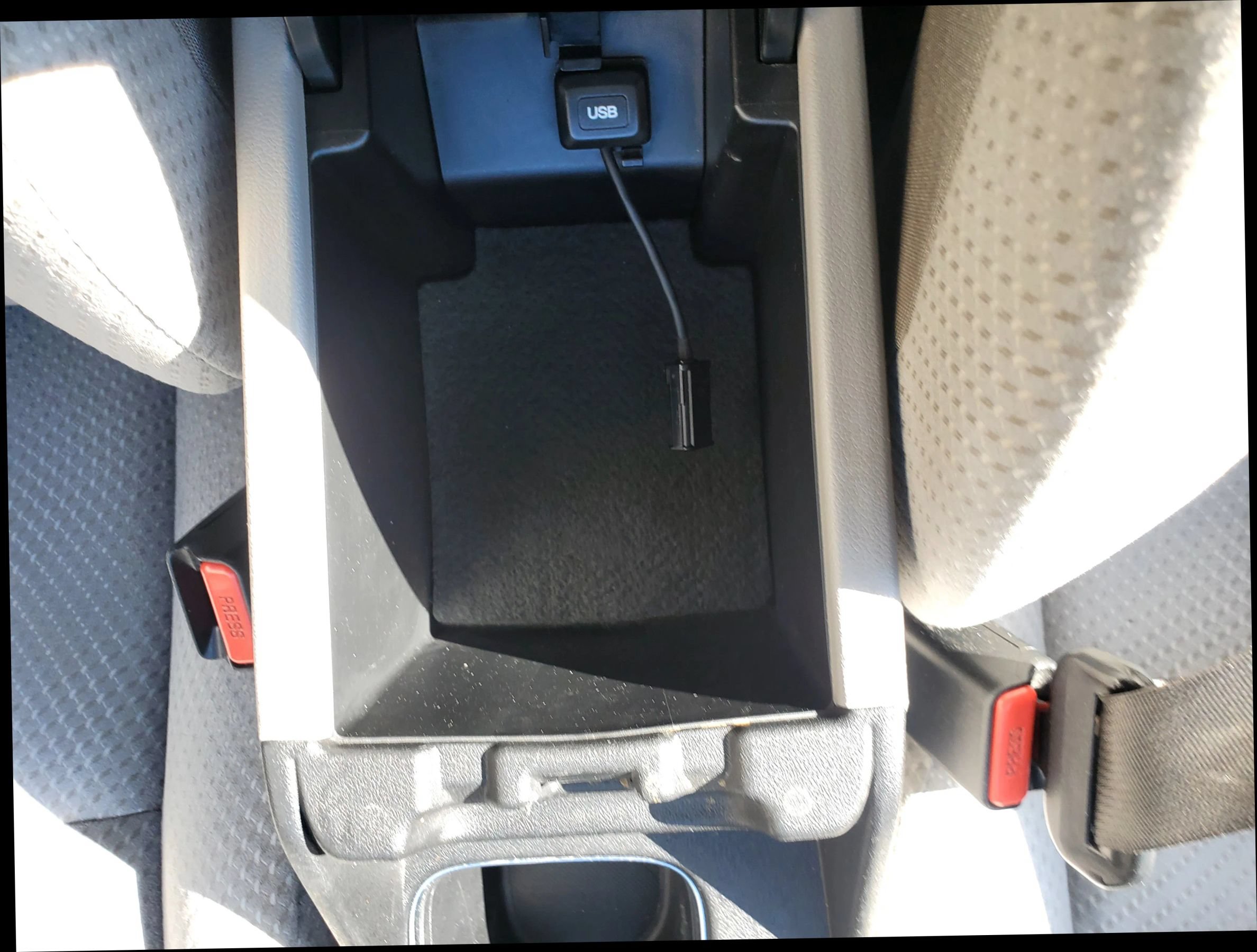 Used 2015 Honda Civic Hybrid Sedan image 32
