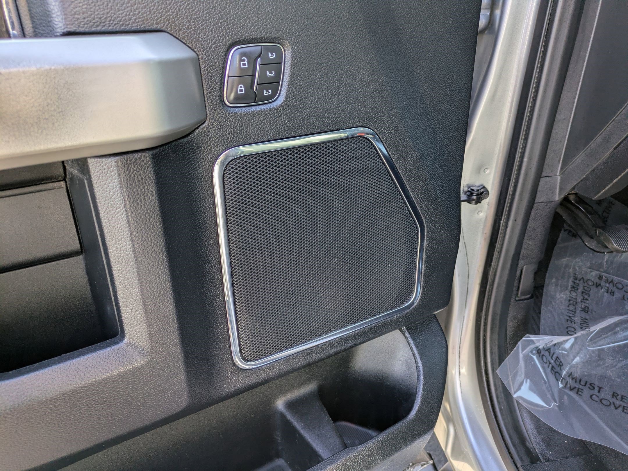 Used 2020 Ford F350 Lariat w/ Lariat Ultimate Package image 13