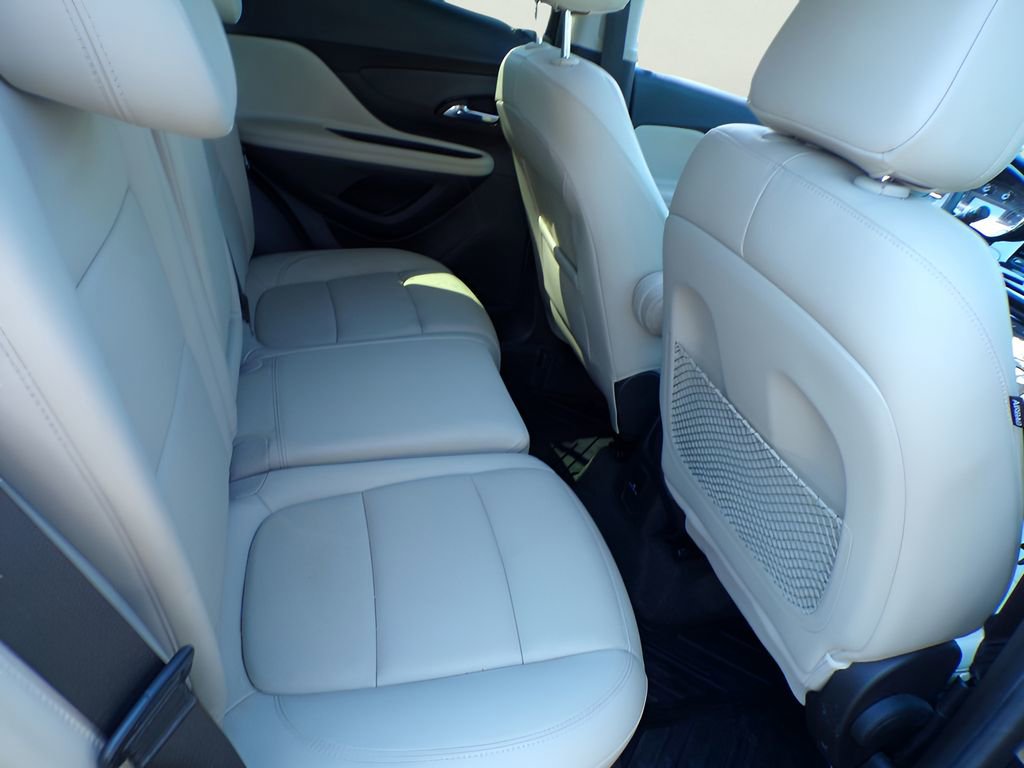 Used 2019 Buick Encore Essence w/ Experience Buick Package AWD/4WD image 16