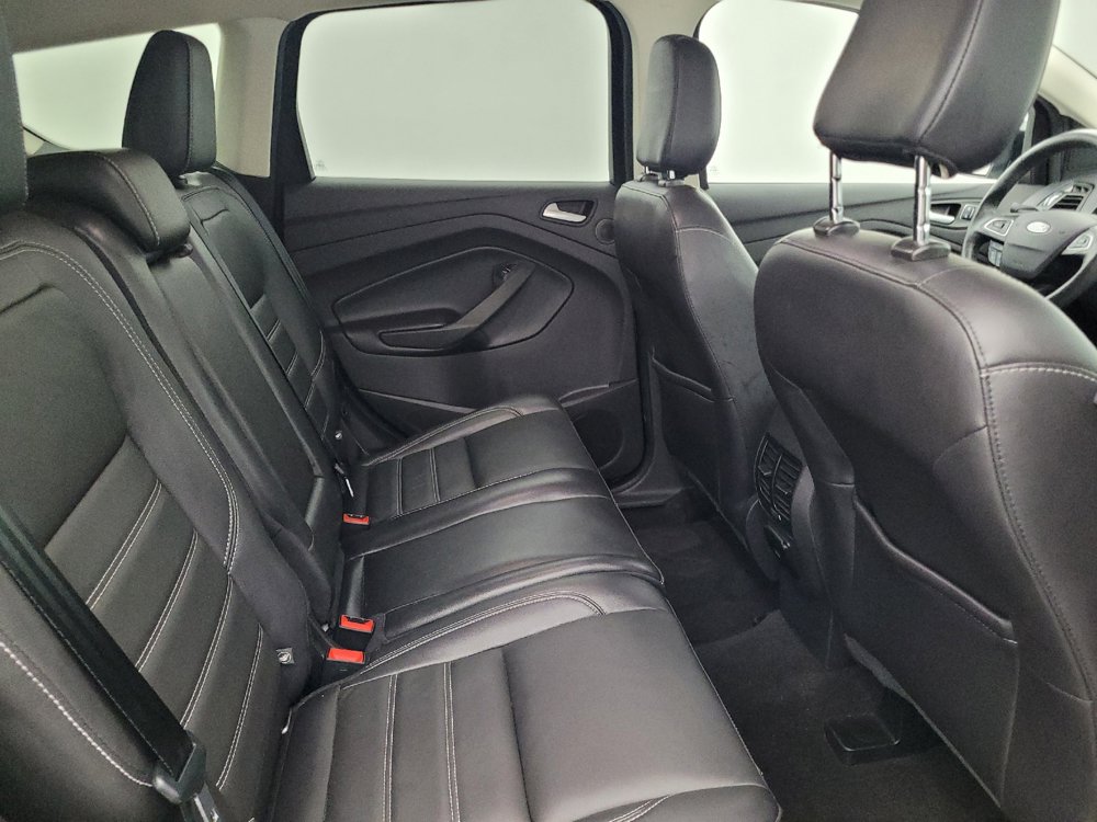 Used 2019 Ford Escape Titanium w/ U9j03 - Titanium Tow Package AWD/4WD image 19