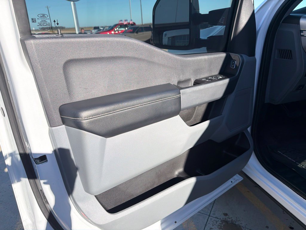 Used 2023 Ford F250 XL w/ STX Appearance Package AWD/4WD image 16