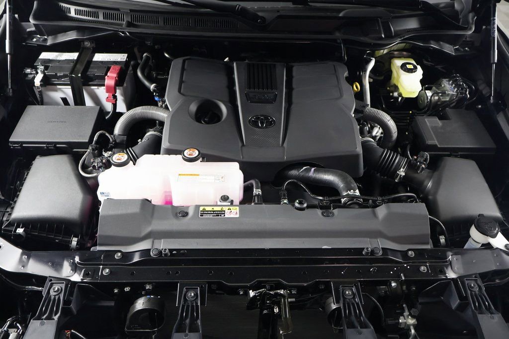 New 2026 Toyota Tundra SR5 image 10