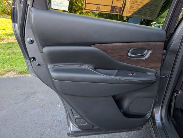 Used 2019 Nissan Murano Platinum w/ Cargo Package AWD/4WD image 36