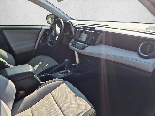 Used 2018 Toyota RAV4 XLE FWD image 21