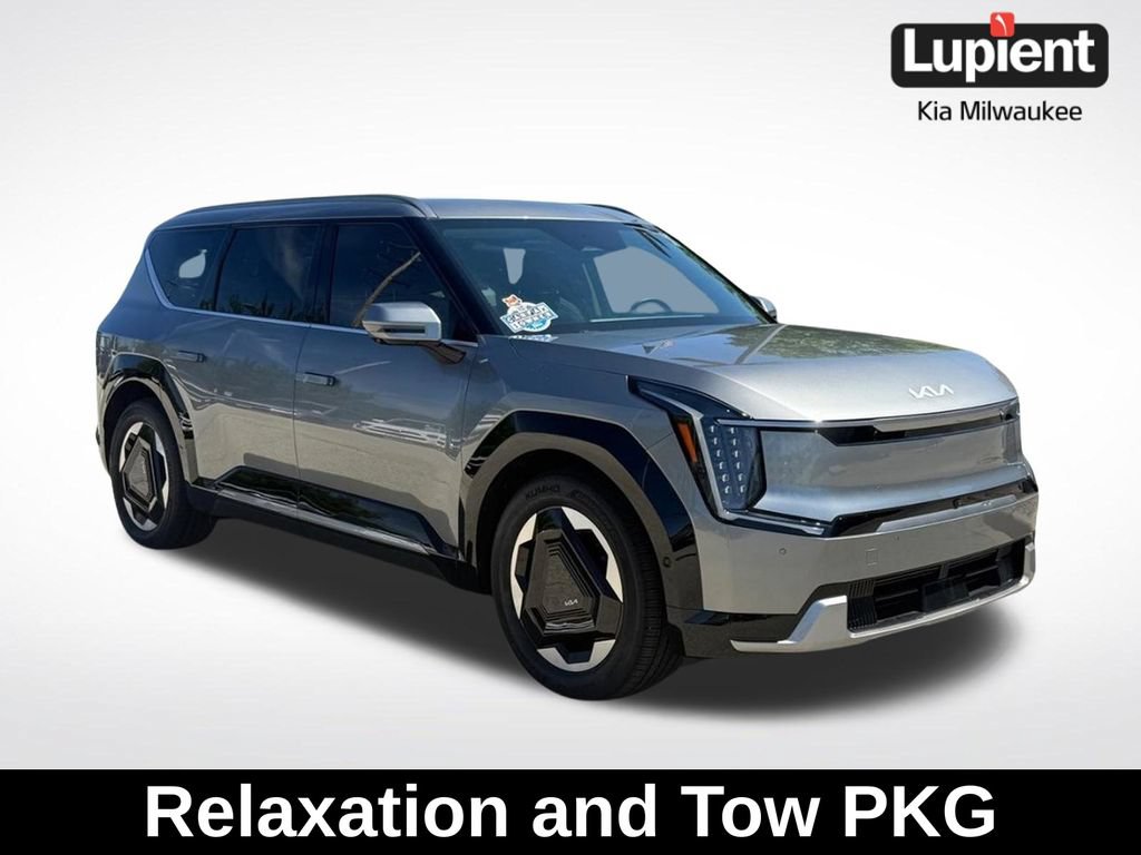 Used 2024 Kia EV9 Land AWD/4WD image 1