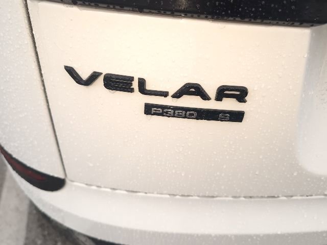 Used 2018 Land Rover Range Rover Velar S image 5