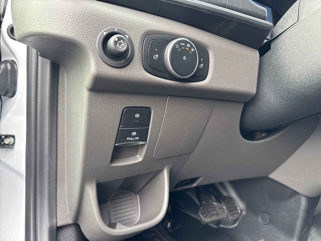 New 2026 Ford Transit 150 Low Roof image 26