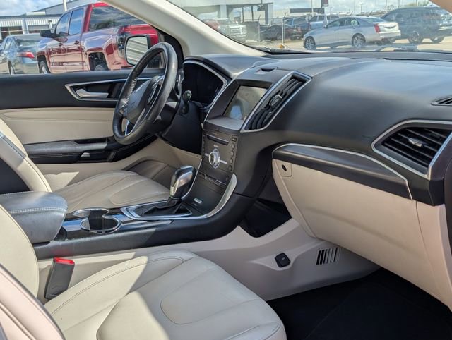 Used 2017 Ford Edge Titanium w/ Technology Package image 26