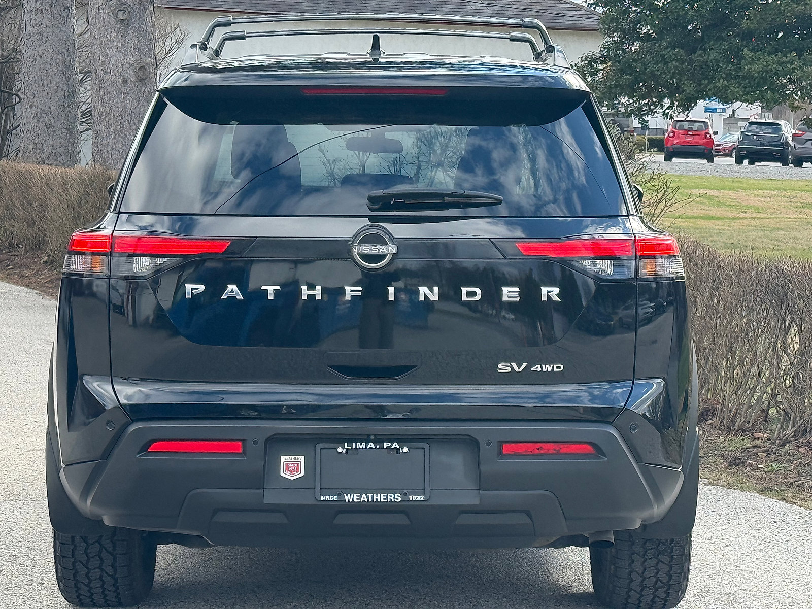Used 2023 Nissan Pathfinder SV AWD/4WD image 5