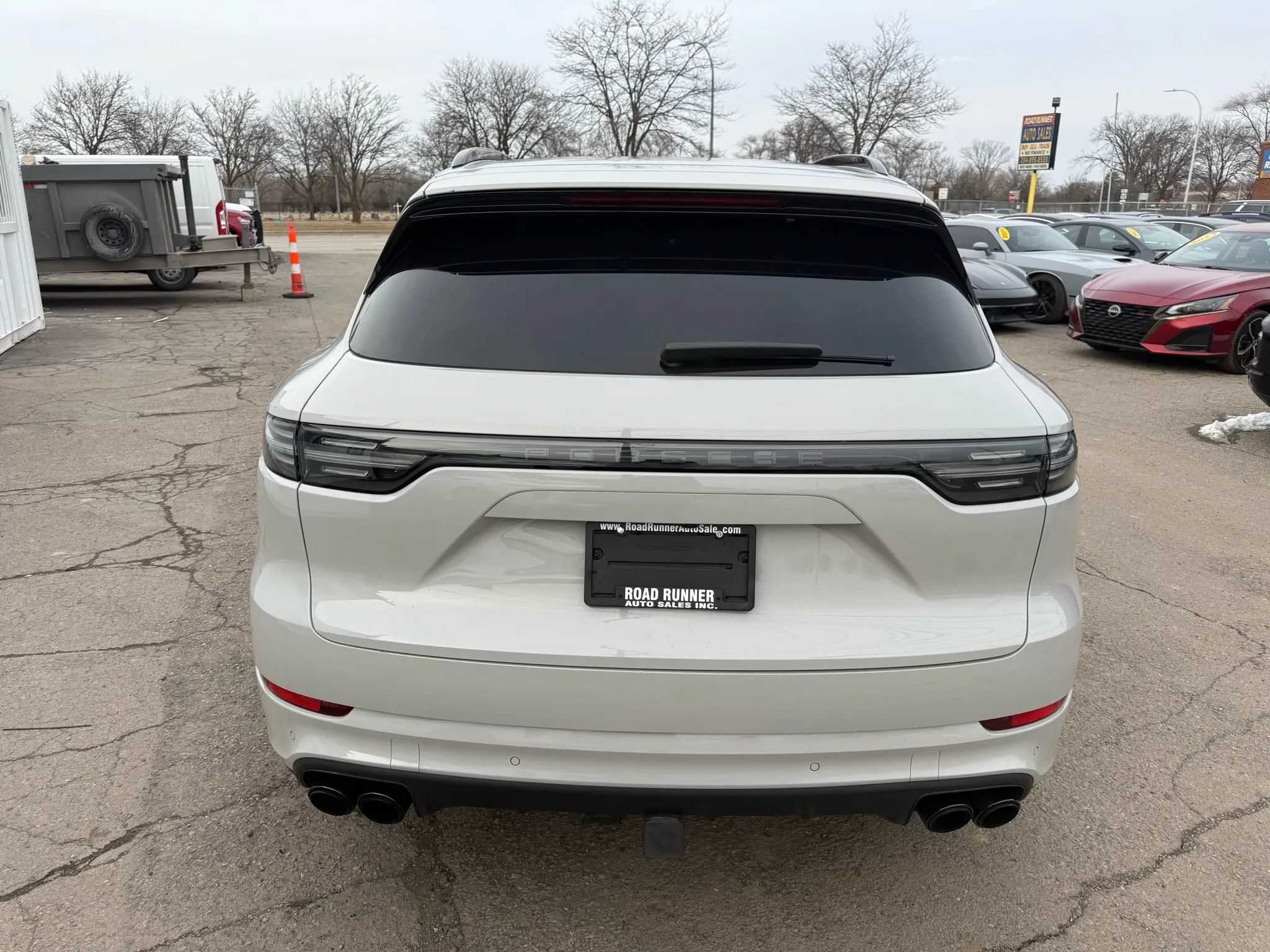 Used 2023 Porsche Cayenne Turbo w/ Premium Package Plus AWD/4WD image 8