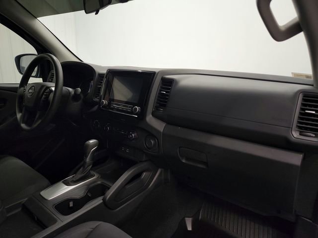 Used 2022 Nissan Frontier S image 28