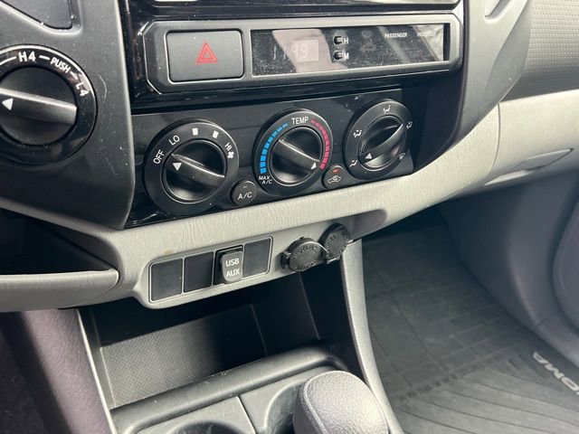 Used 2014 Toyota Tacoma 4x4 Access Cab V6 image 21