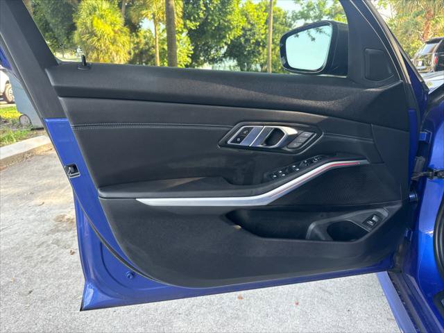 Used 2020 BMW M340i RWD image 14