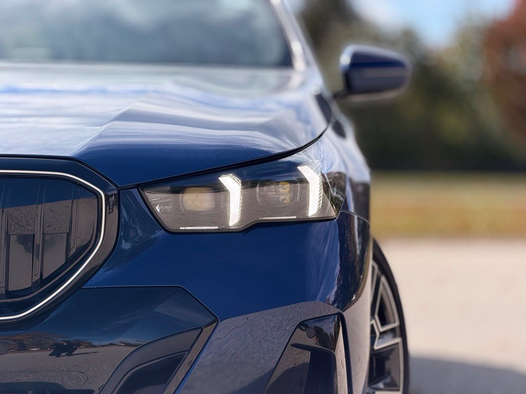 New 2027 BMW 540i xDrive w/ M Sport Package AWD/4WD image 11