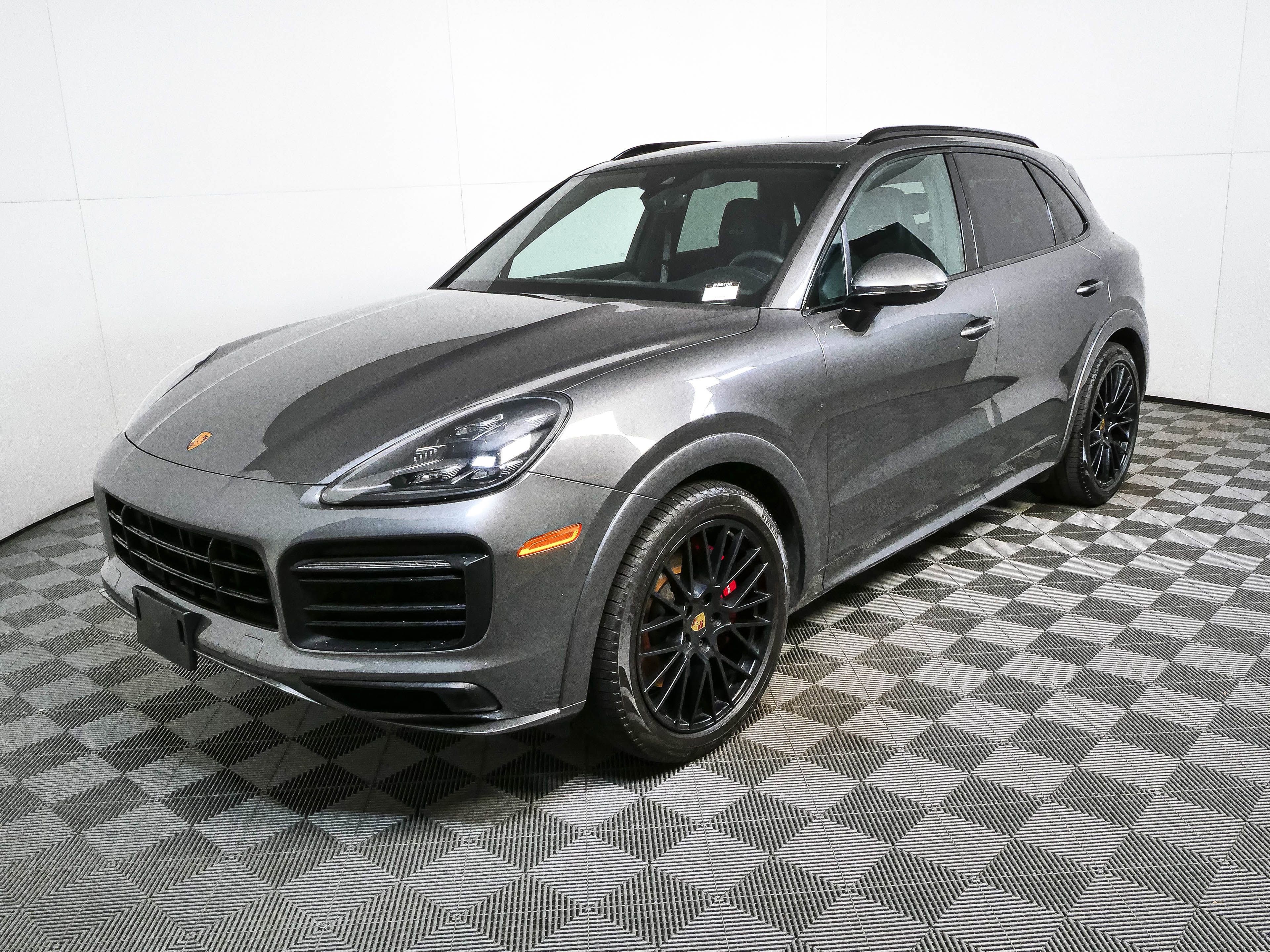 Certified 2023 Porsche Cayenne GTS w/ Premium Package AWD/4WD image 1
