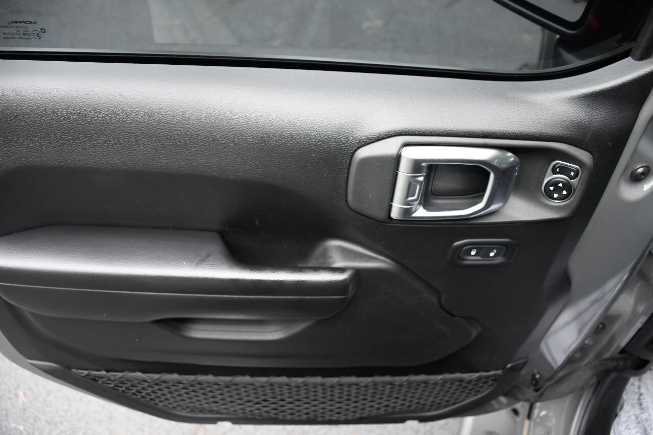 Used 2020 Jeep Wrangler Unlimited Sport S image 15