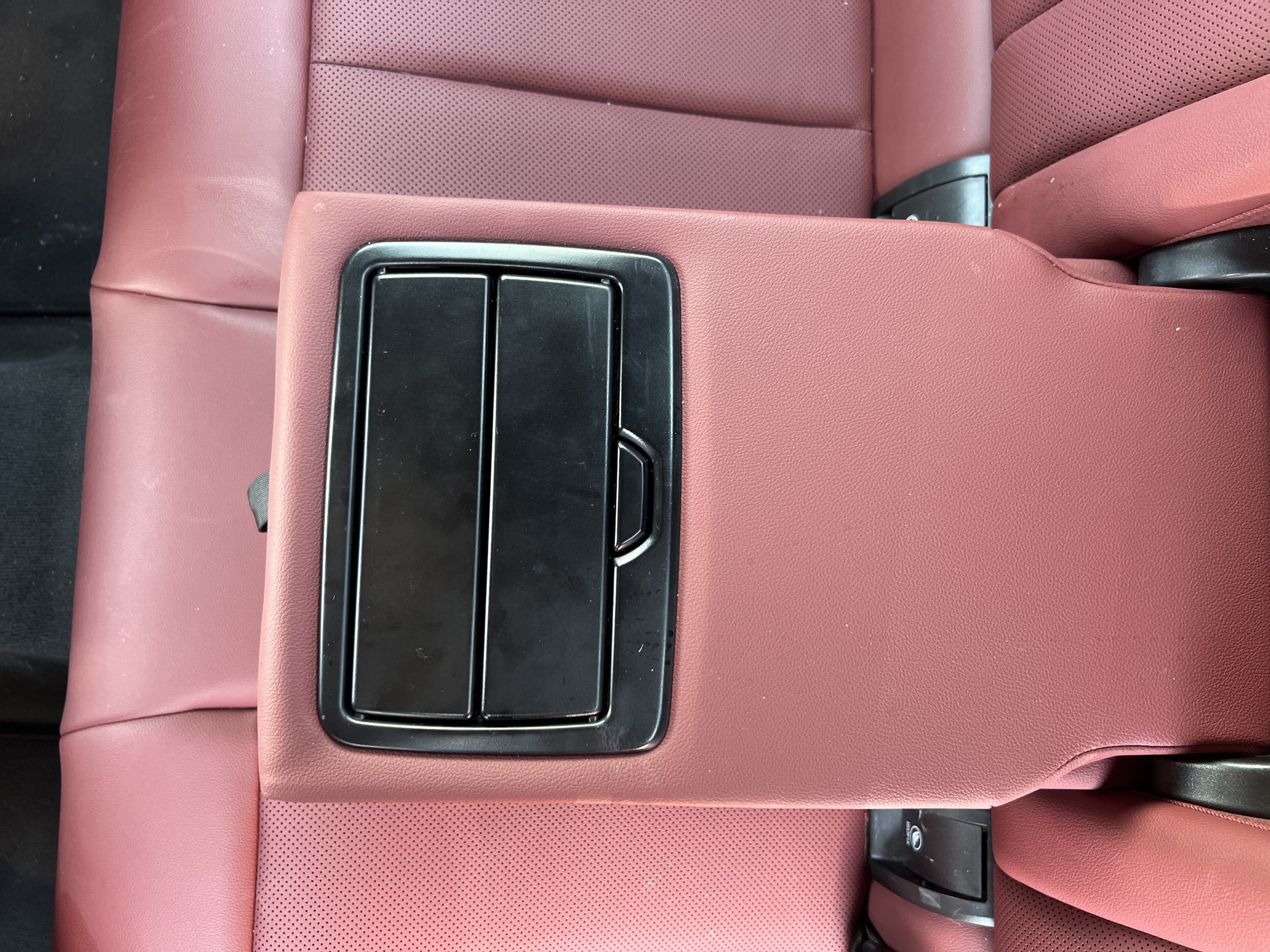 Used 2023 BMW 330e RWD image 41