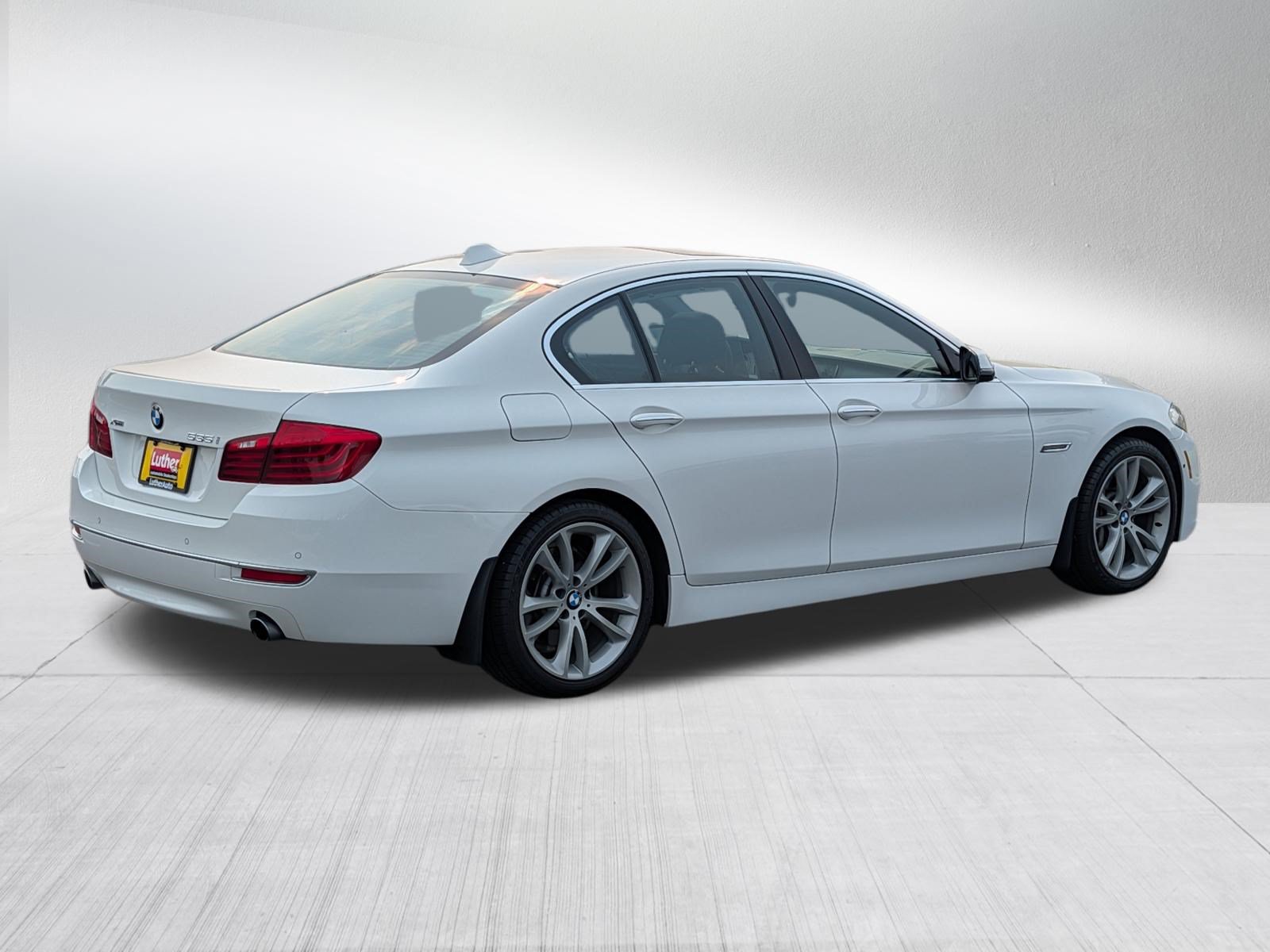 Used 2014 BMW 535i xDrive Sedan AWD/4WD image 7