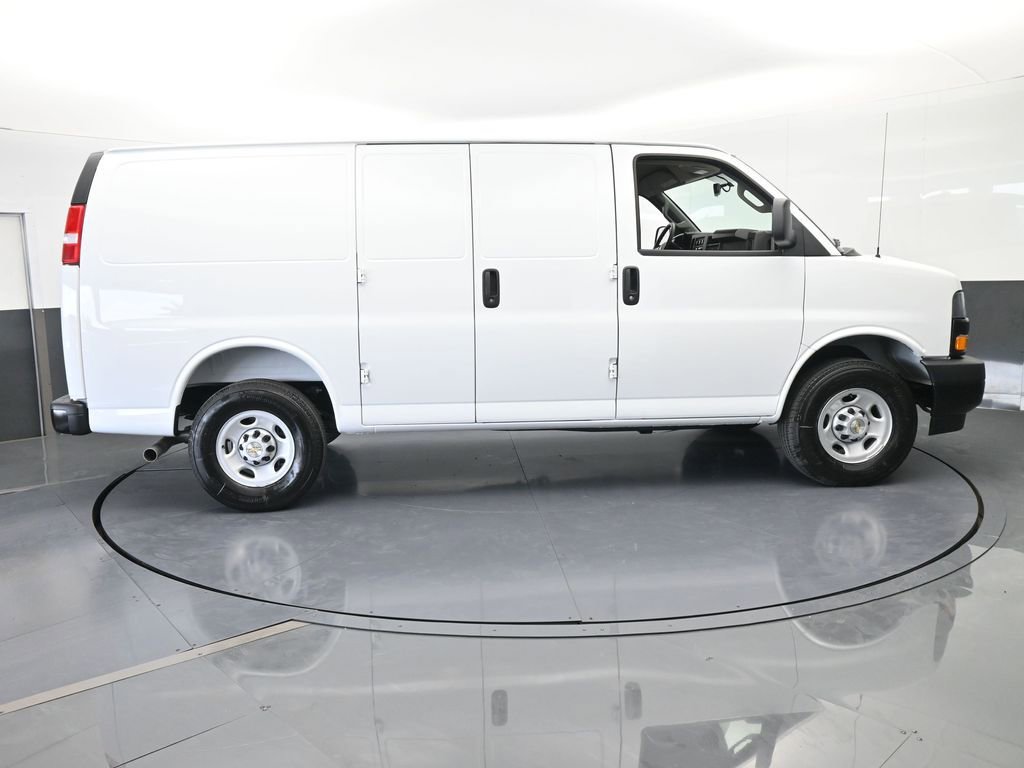 New 2025 Chevrolet Express 2500 w/ Driver Convenience Package image 7