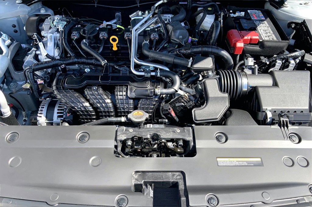 New 2025 Nissan Altima 2.5 SR image 11