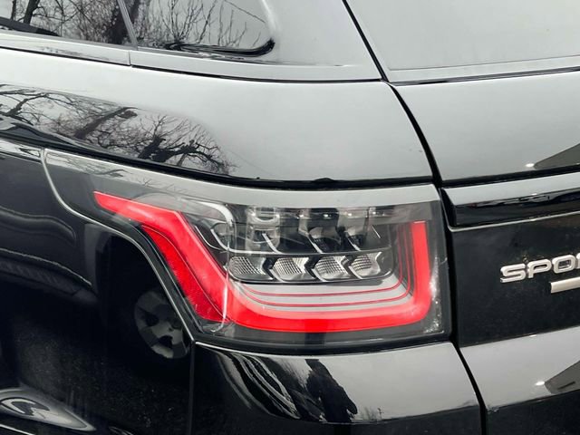 Used 2019 Land Rover Range Rover Sport SE image 10