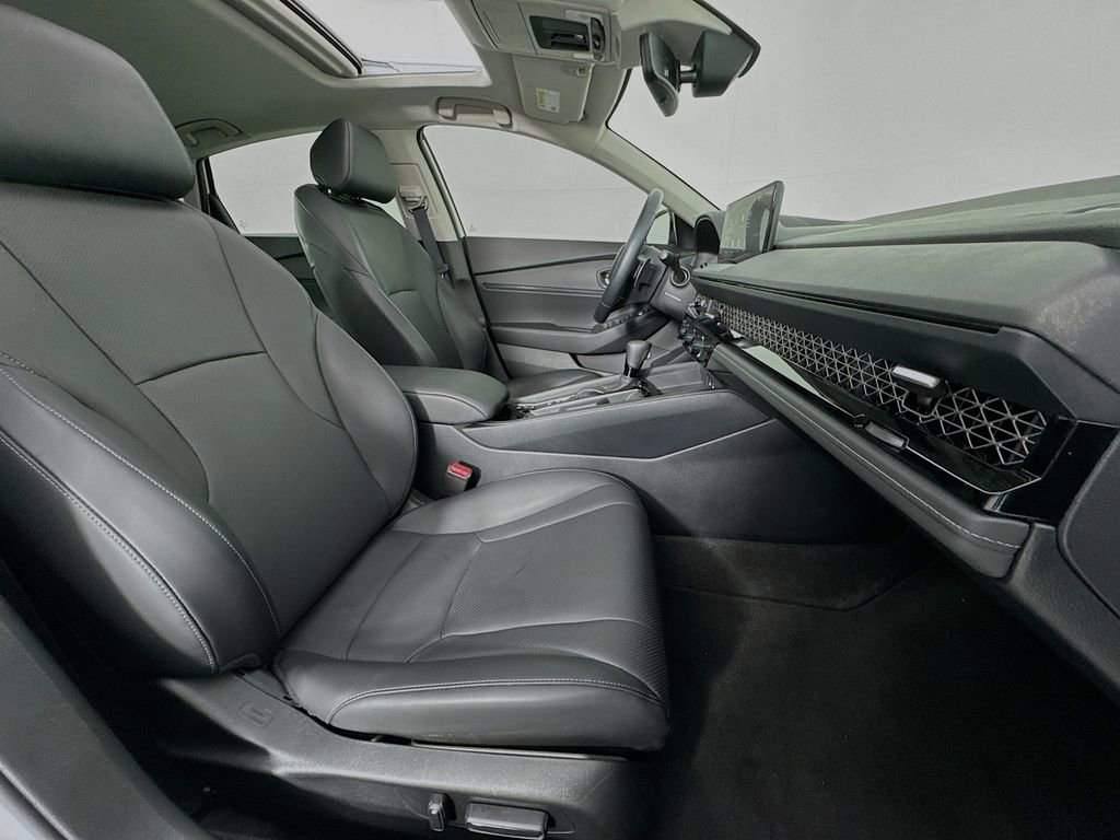 Used 2023 Honda Accord EX-L image 33