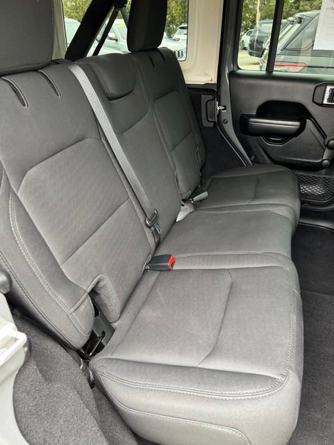 Certified 2021 Jeep Wrangler Unlimited Sport AWD/4WD image 14