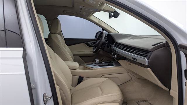 Used 2019 Audi Q7 2.0T Premium Plus w/ Premium Plus Package AWD/4WD image 21