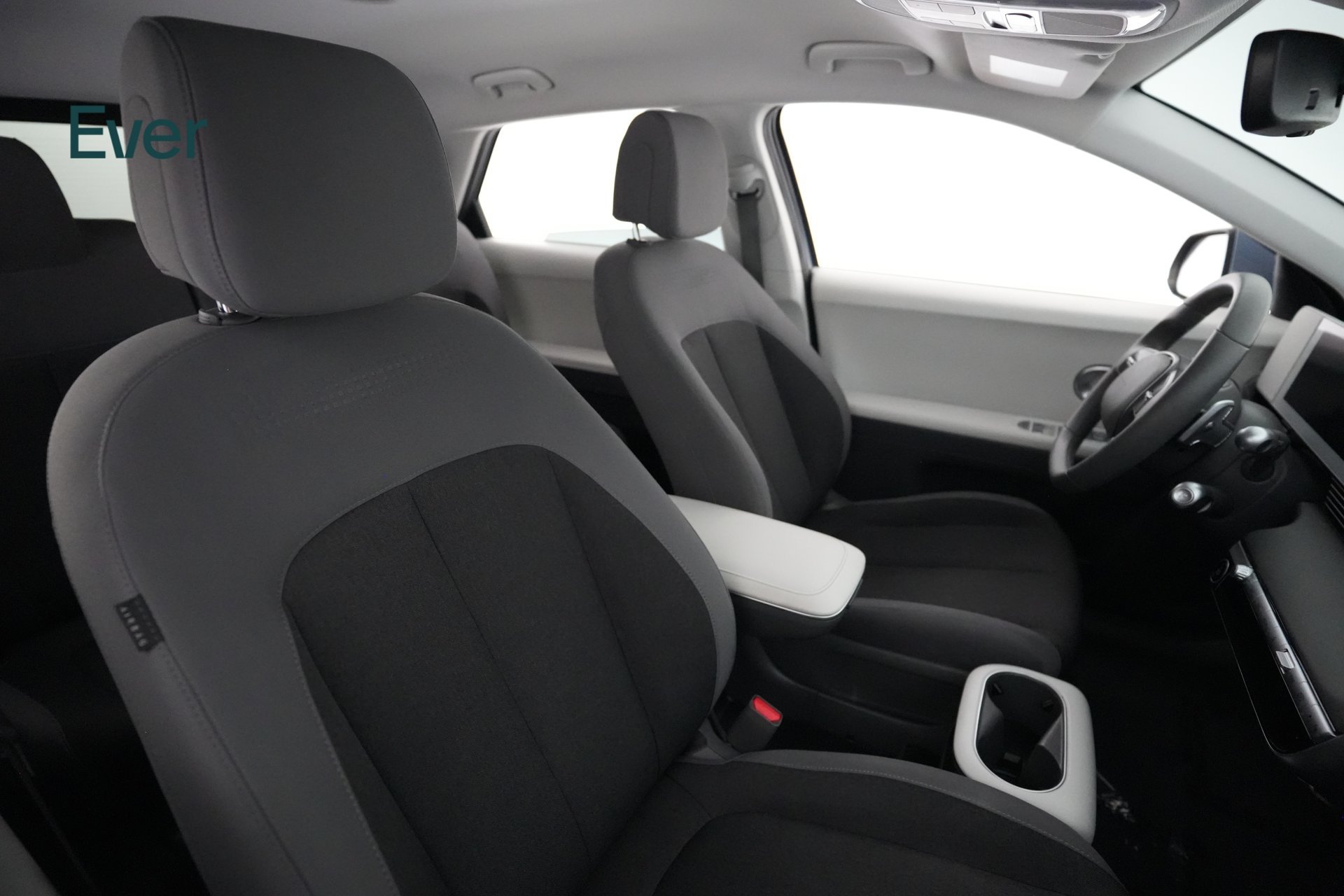 Used 2024 Hyundai Ioniq 5 SEL RWD image 23