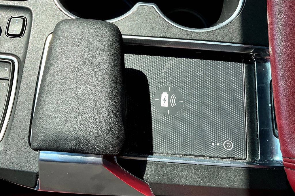 Used 2023 Acura MDX A-Spec image 33