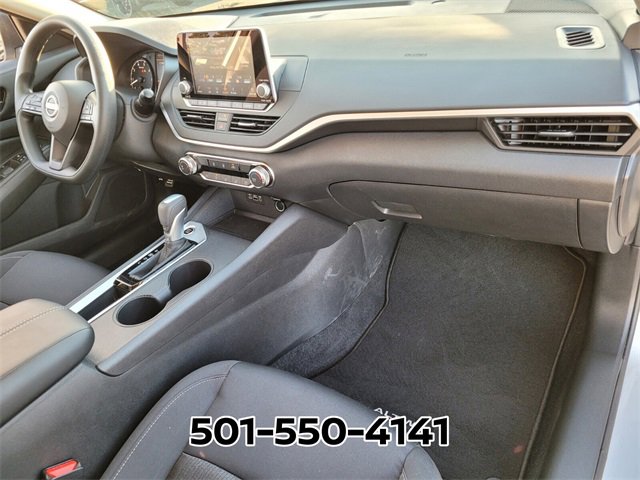 Used 2025 Nissan Altima 2.5 S image 16