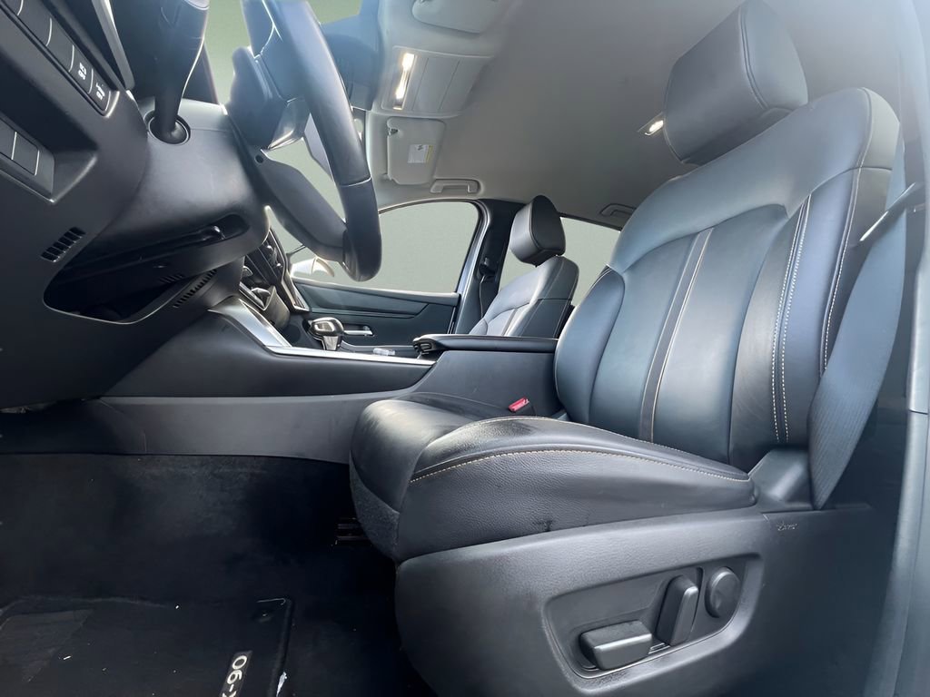 Used 2024 MAZDA CX-90 3.3 Turbo w/ Select Package image 10