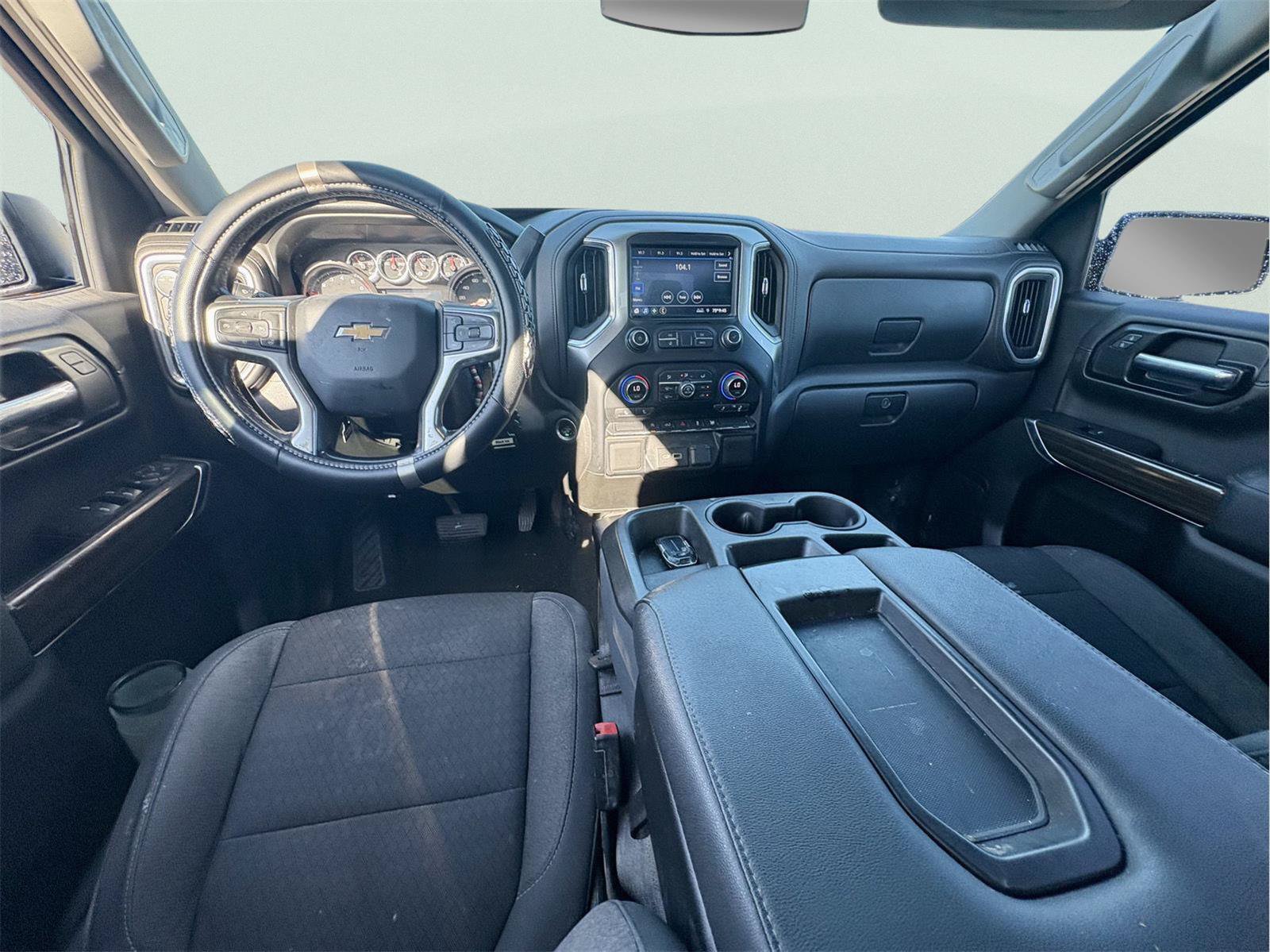 Used 2021 Chevrolet Silverado 1500 LT RWD image 9