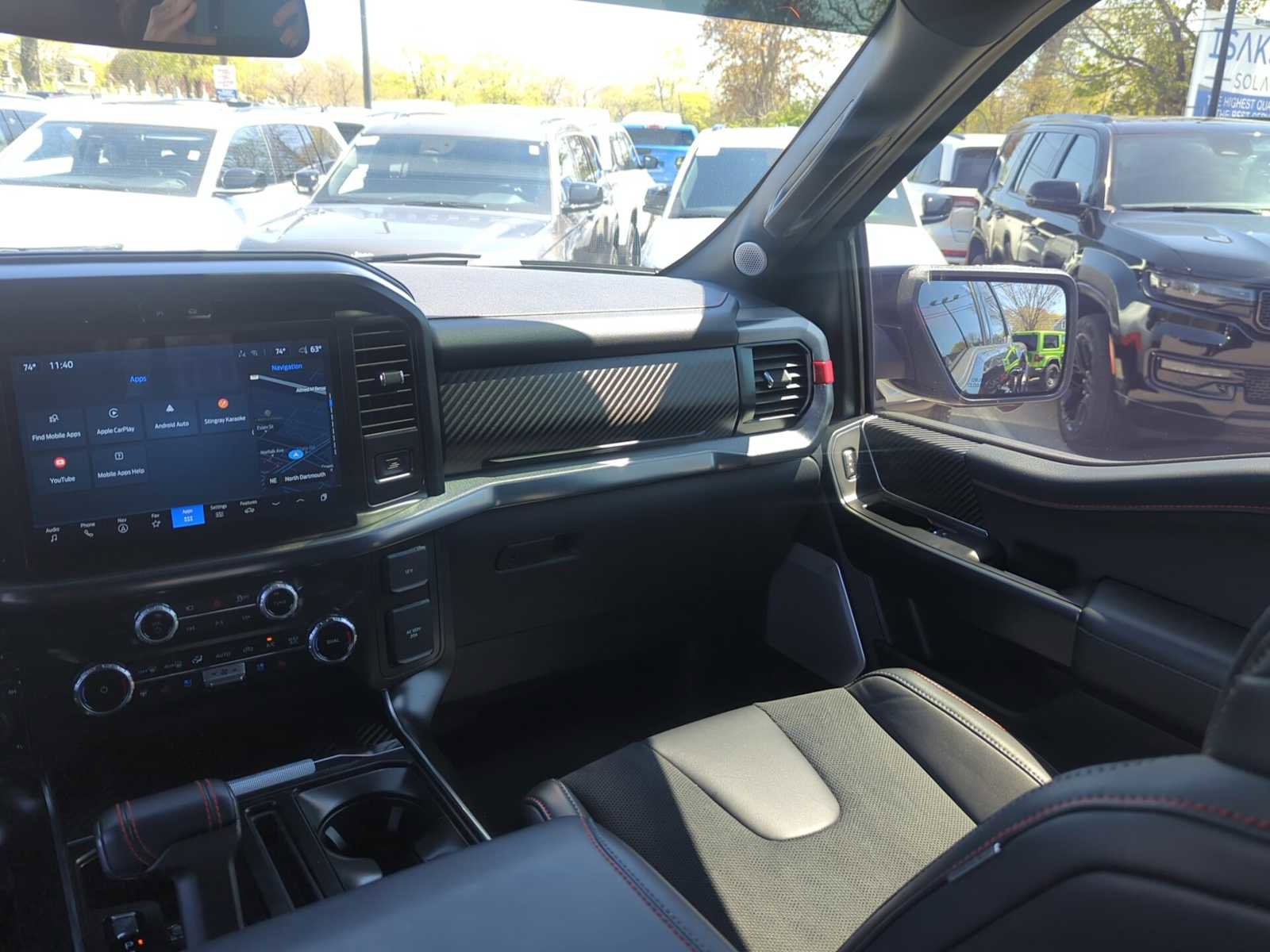 Used 2025 Ford F150 Raptor AWD/4WD image 32