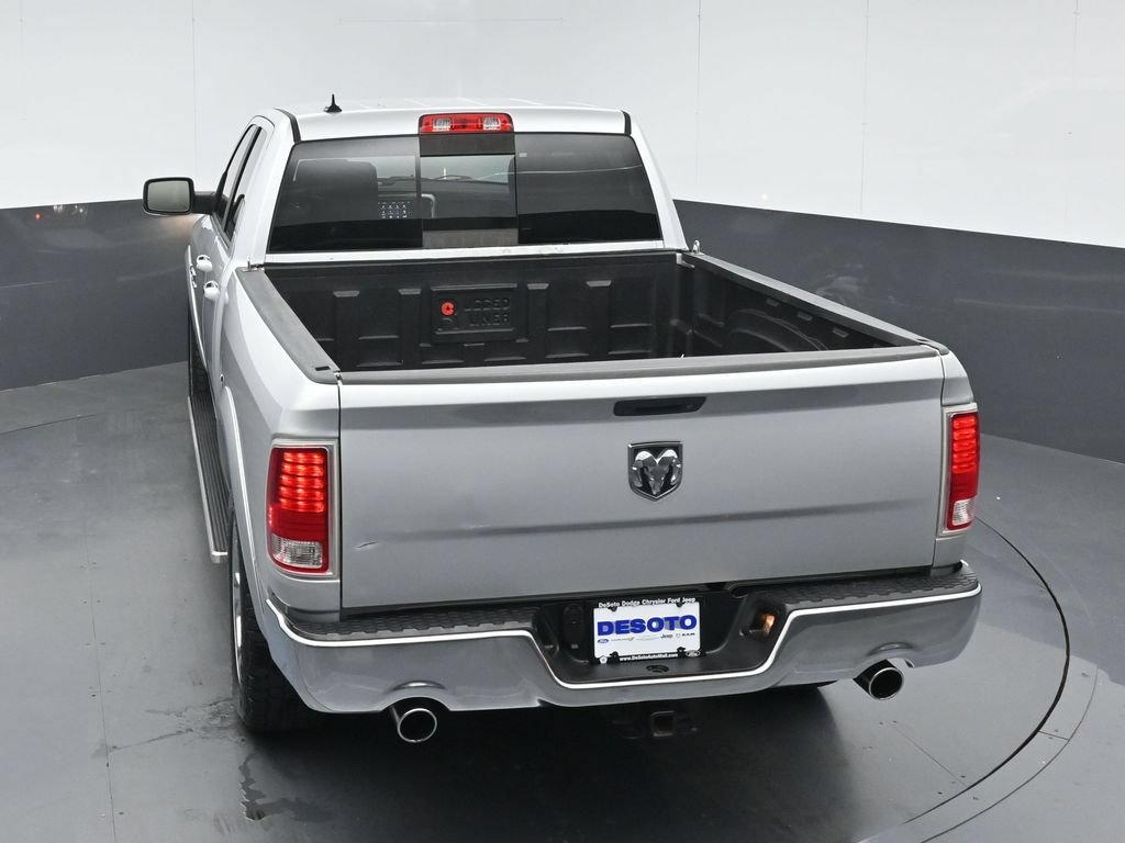 Used 2018 RAM 1500 Laramie RWD image 41