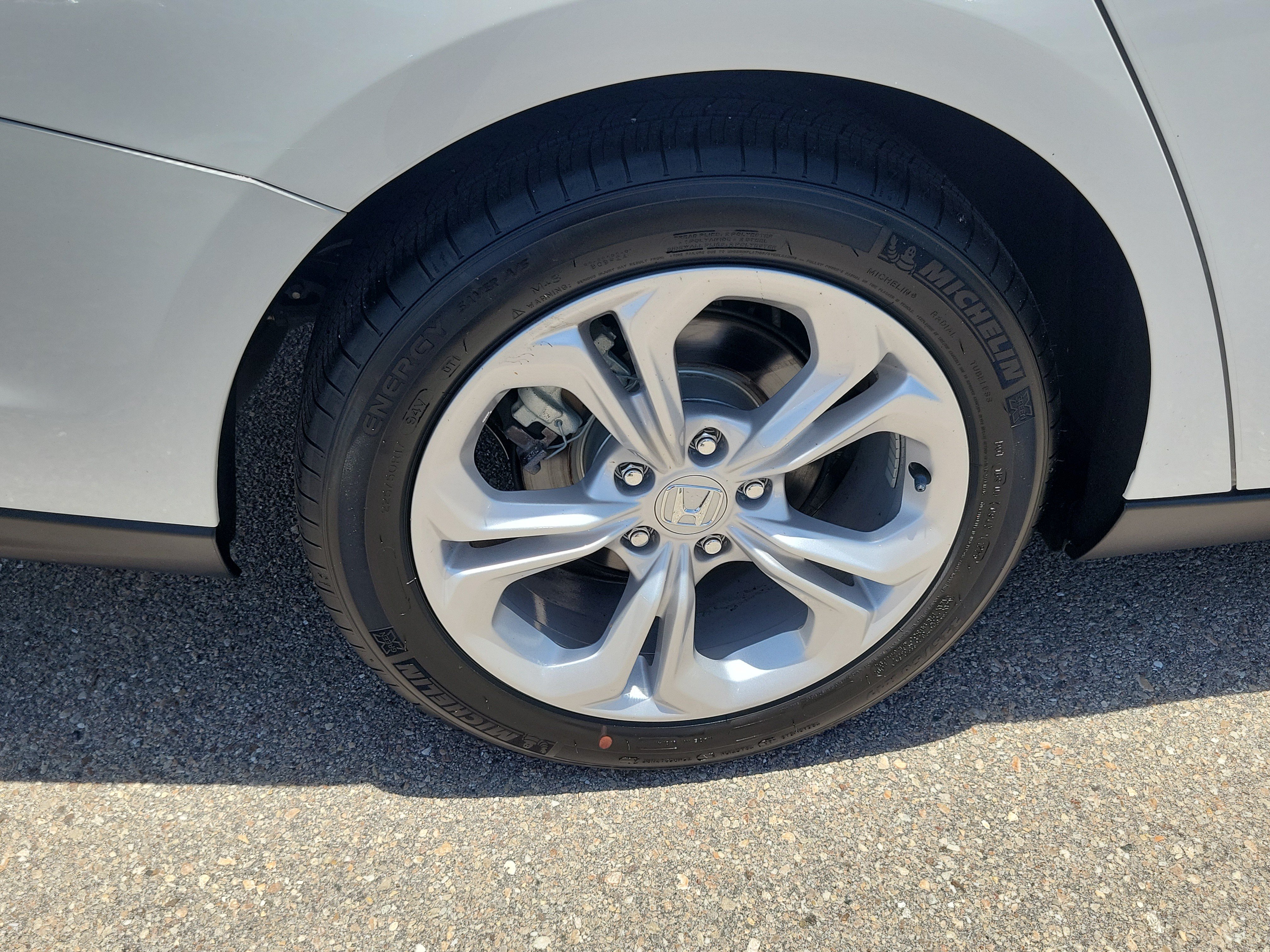 Used 2025 Honda Accord LX image 10
