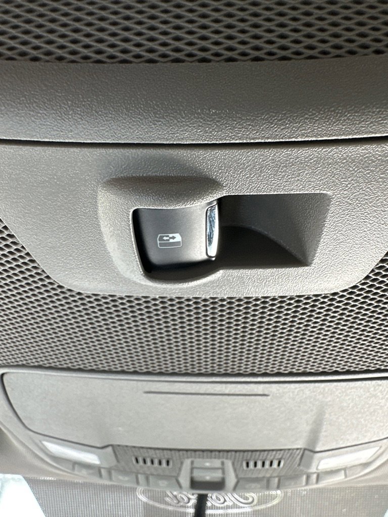 Used 2017 Ford F150 XLT w/ Equipment Group 302A Luxury image 33