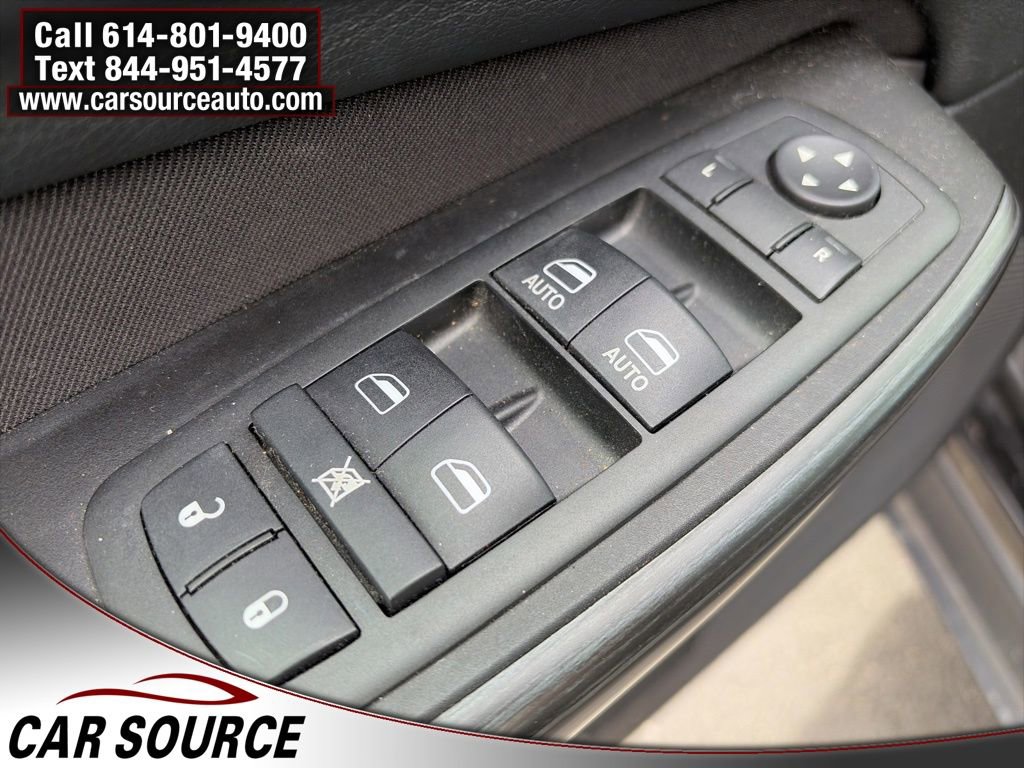 Used 2014 Jeep Cherokee Latitude w/ Comfort/Convenience Group image 17