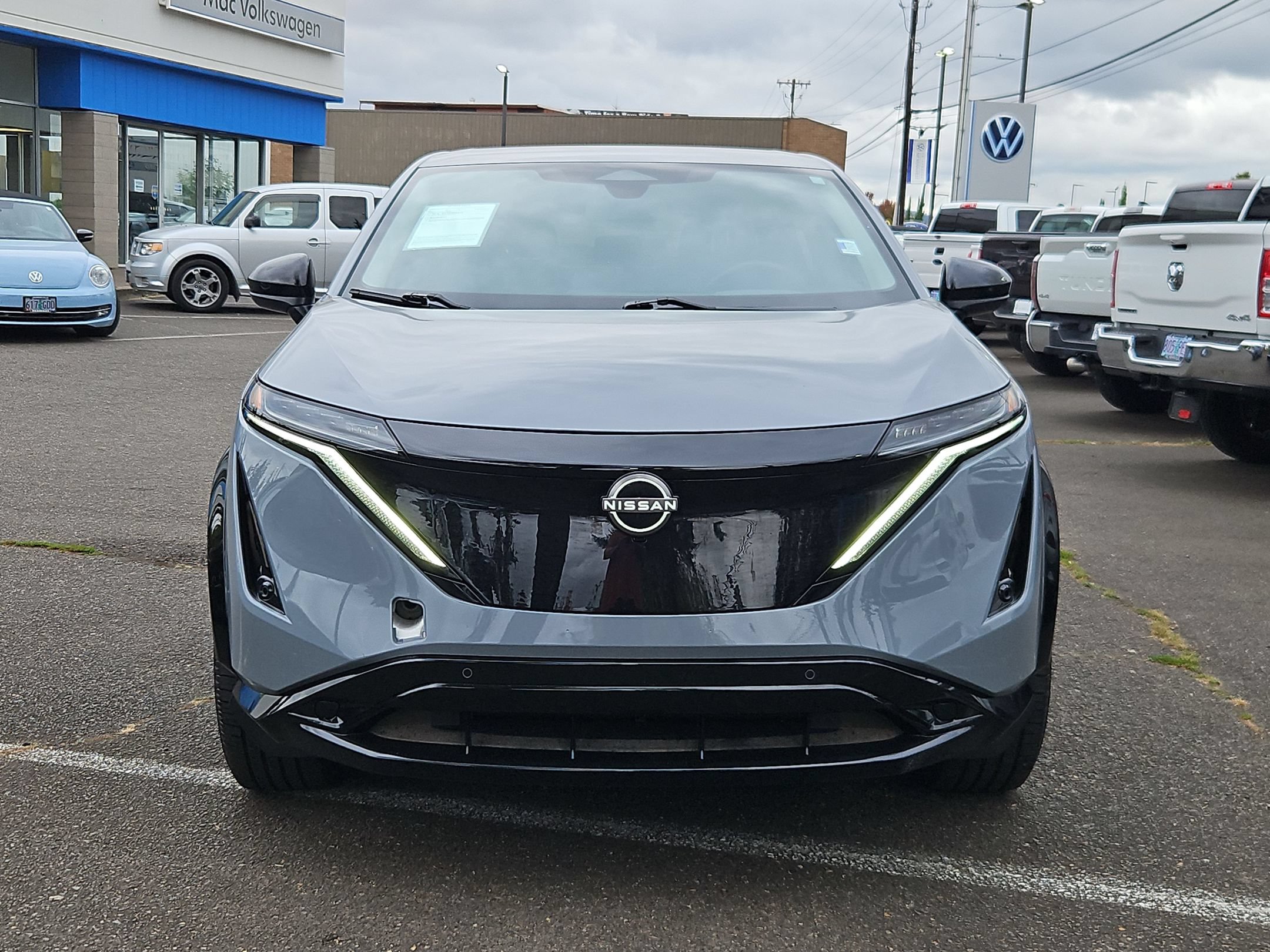 Used 2024 Nissan Ariya AWD image 8