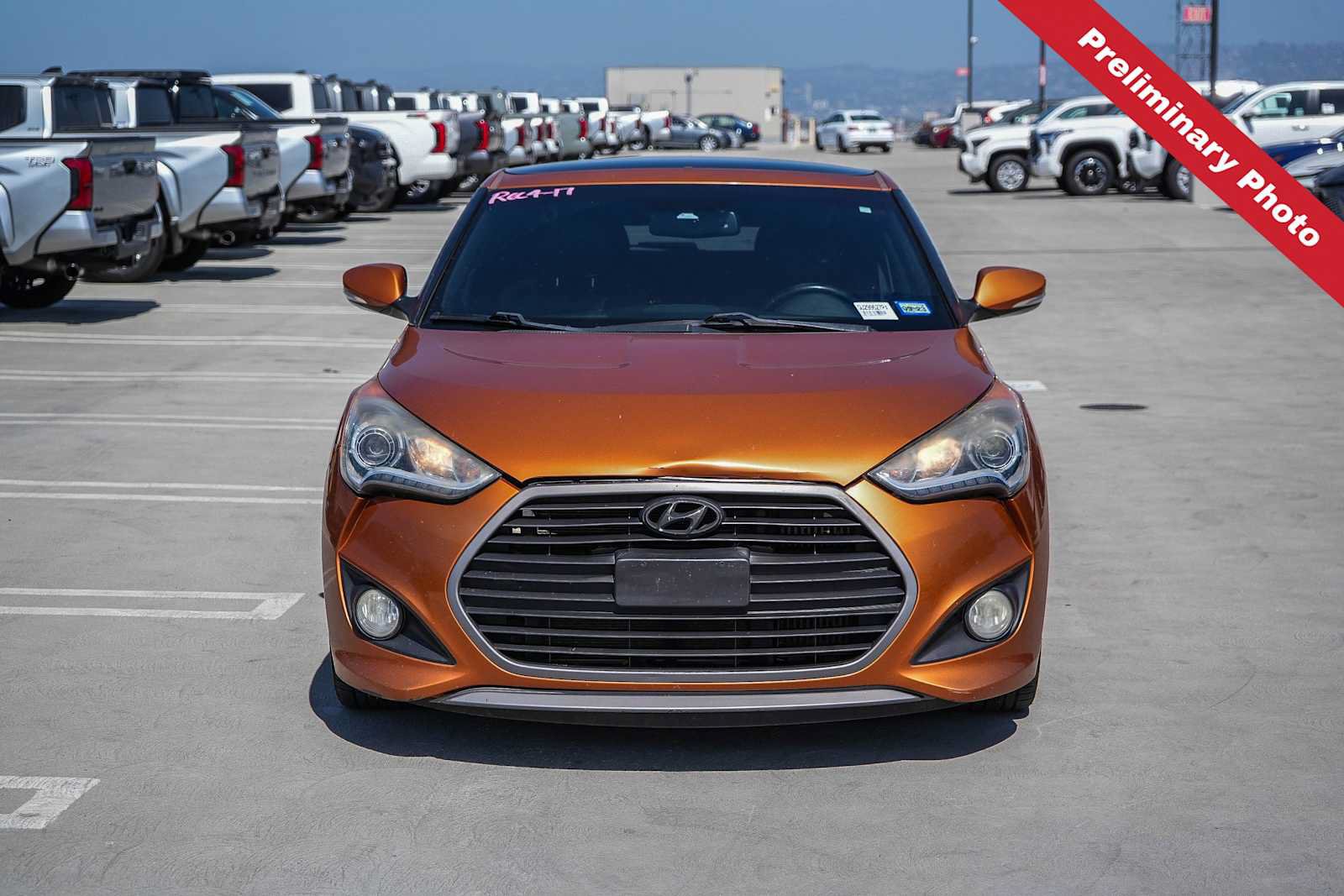 Used 2016 Hyundai Veloster Turbo w/ Option Group 04 FWD image 2