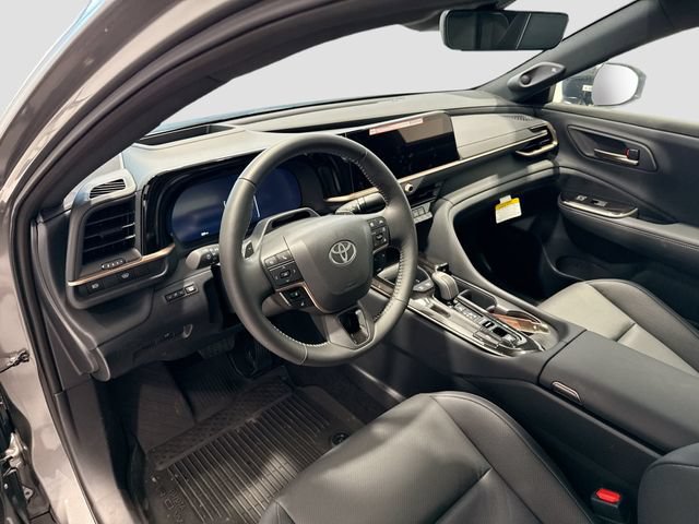 New 2025 Toyota Crown Platinum AWD/4WD image 9