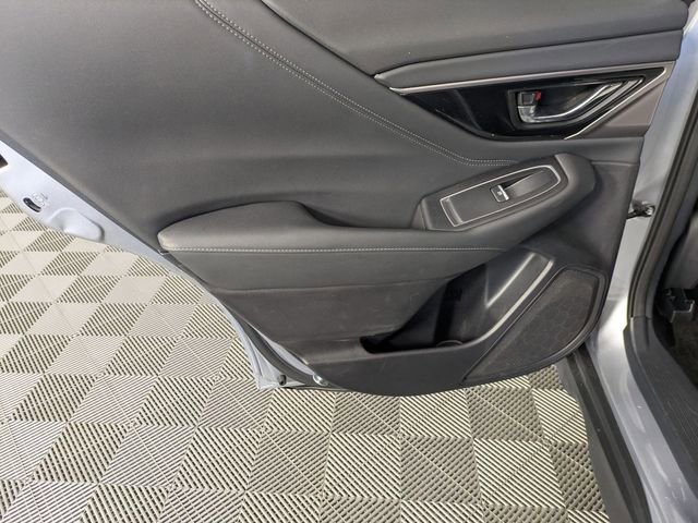 Used 2023 Subaru Outback Limited AWD/4WD image 25