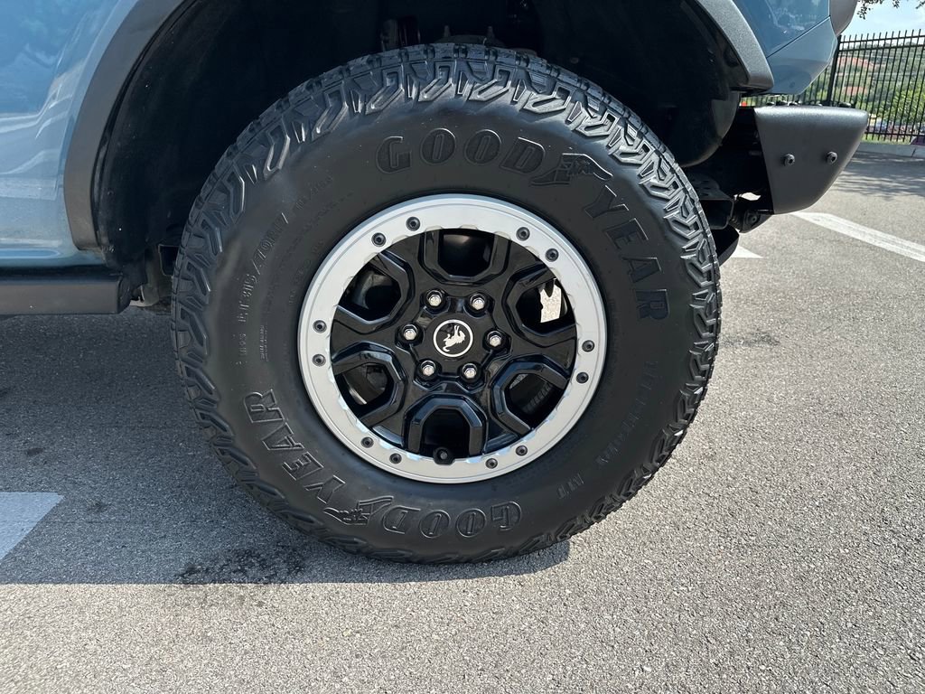 Used 2022 Ford Bronco Badlands w/ Sasquatch Package AWD/4WD image 13
